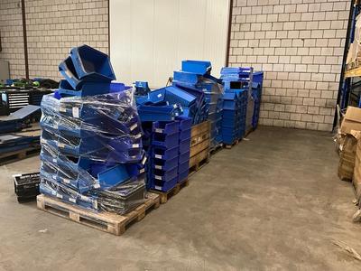 Übersichtsbild von Aufbewahrungsboxen (7x)